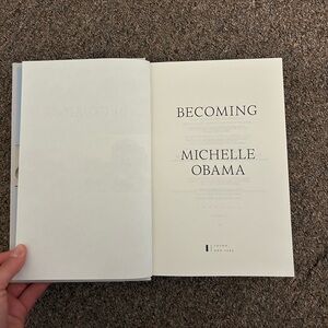 Becoming - BOOK